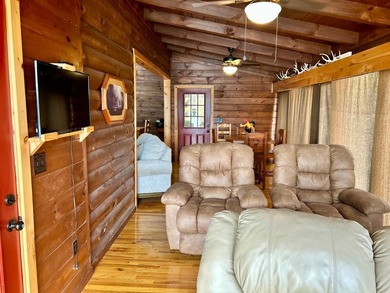 The Homestead Lodge is located in the Pumpkin Creek gated - photo 46