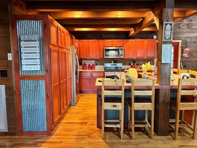 The Homestead Lodge is located in the Pumpkin Creek gated - photo 49