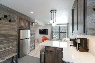 Are you looking for a turnkey condo being sold completely - photo 8