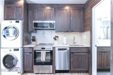 Are you looking for a turnkey condo being sold completely - photo 10