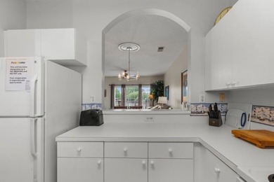 Immaculate and exceptionally well maintained, this 2-bedroom - photo 5