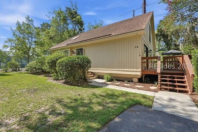 Perfectly situated for easy access to Hilton Head Island or - photo 1