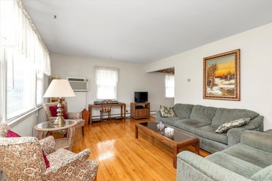 Welcome to 3 Avenue B. Excellent opportunity in the North Shore - photo 5