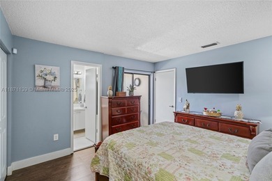 Charming 2b/2.5ba townhouse-condo offering 1,020 sq ft of living - photo 31