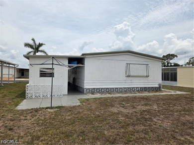 1300+ sq ft of air-conditioned living space in this beautifully - photo 32