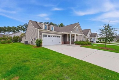 Built in 2021, this beautifully designed one-story home in Sun - photo 3