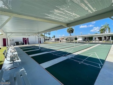1300+ sq ft of air-conditioned living space in this beautifully - photo 35