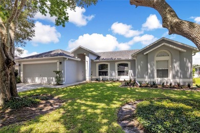 Located in the Golf Cart District and less than one mile from - photo 3