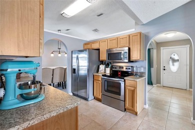 Located in the Golf Cart District and less than one mile from - photo 9