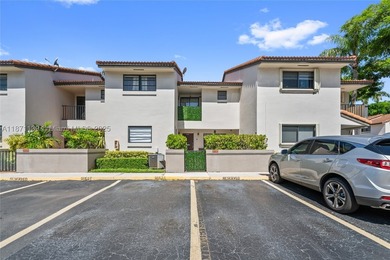 Charming 2b/2.5ba townhouse-condo offering 1,020 sq ft of living - photo 50