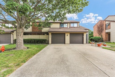 Enjoy peaceful waterfront living in this beautifully maintained - photo 1