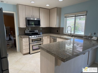 Views, Pool & Classic Palm Springs Living! Nestled in the - photo 9