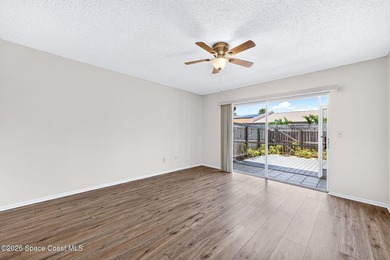 Very desirable, quaint, Beachside Location! One story Townhome - photo 15