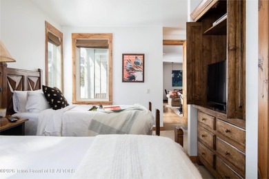 Set within the Teton Pines Country Club community, this - photo 19