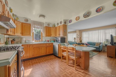 Welcome to 97 Fordham Street! Nestled in the heart of the - photo 4