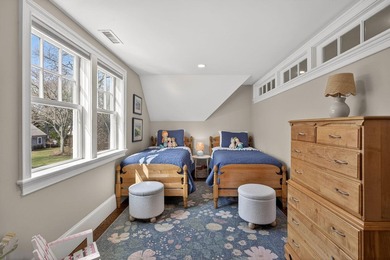 Ideally situated for an easy walk to Osterville Village and - photo 43