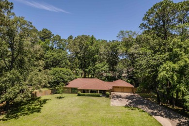 Dixie Lake Home For Sale in Carthage Texas