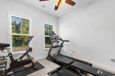 Beautiful 4-bedroom, 3.5-bath townhome located in the highly - photo 13