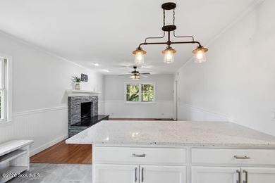 Experience the beauty of coastal living in this stunning - photo 17