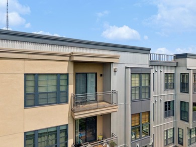 Get ready to see the condo that has it ALL! Feels like new - photo 21