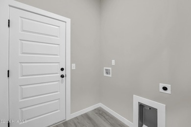 Skipper Heights represents a well-executed new construction - photo 26
