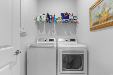 Beautiful 4-bedroom, 3.5-bath townhome located in the highly - photo 29