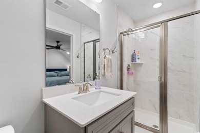 Beautiful 4-bedroom, 3.5-bath townhome located in the highly - photo 31