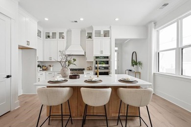 Move in Ready! Highly sought after gated section of the Grande - photo 3