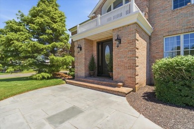 Welcome to 2 Mercedes Court, a beautifully maintained Colonial - photo 4
