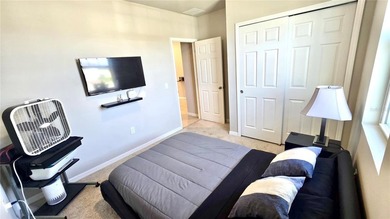 Short Sale. - PRICED TO SELL! Welcome to this 2022-built - photo 14