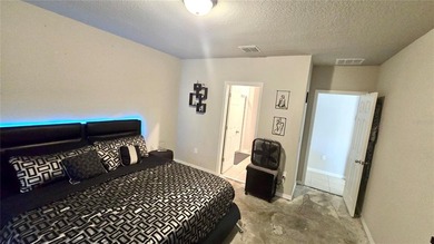 Short Sale. - PRICED TO SELL! Welcome to this 2022-built - photo 17