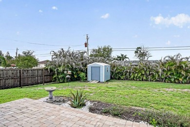Welcome home to this perfect cozy house. The 2 bedroom 2 - photo 21