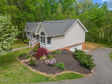 With an acceptable offer, the sellers will pay $20,000 towards - photo 5