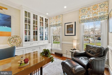 Rarely available 5BR/4.5BA Colonial offering five bedrooms on - photo 28