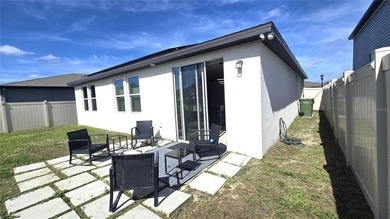 Short Sale. - PRICED TO SELL! Welcome to this 2022-built - photo 31