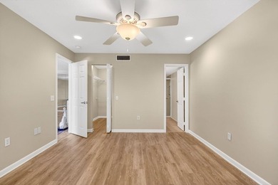 Finest location in Palm Beach County, ultra - private, 7- miles - photo 32