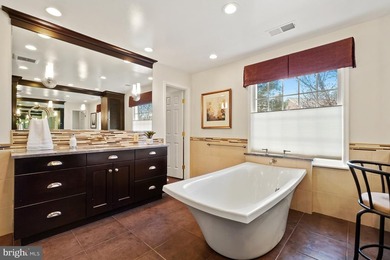 Rarely available 5BR/4.5BA Colonial offering five bedrooms on - photo 34