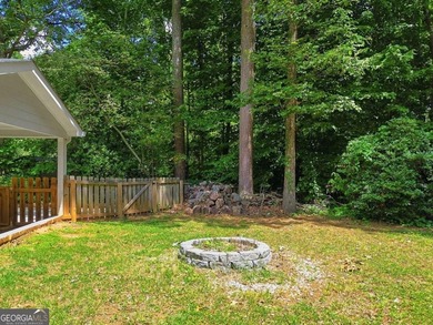 Welcome home to this beautifully renovated 3-bedroom, 2-bathroom - photo 36