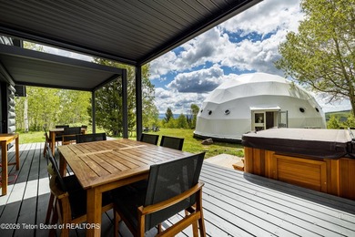 Exceptional 558-acre Wyoming ranch offering a rare combination - photo 43