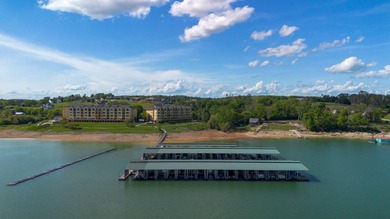 Best-priced 3 bdrm waterfront corner-unit condo available! Enjoy - photo 4