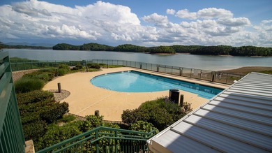 Best-priced 3 bdrm waterfront corner-unit condo available! Enjoy - photo 8
