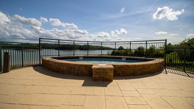 Best-priced 3 bdrm waterfront corner-unit condo available! Enjoy - photo 9