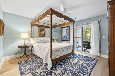 This beautifully updated, ground-floor 3-bedroom, 2-bath condo - photo 11