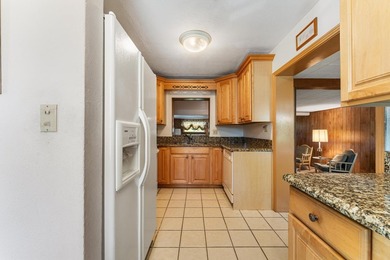 Rare opportunity to own a versatile home featuring two primary - photo 12