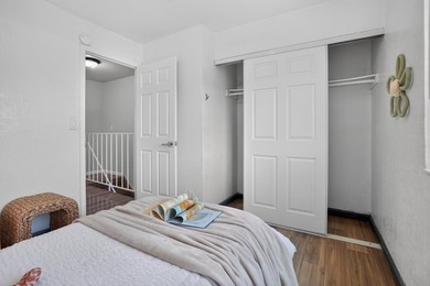 Beautifully townhouse located in the desirable 95121 area - photo 14