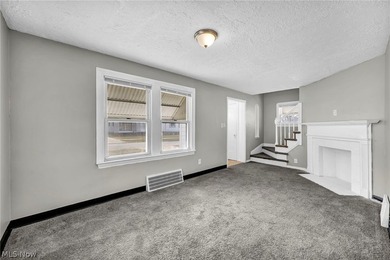 Welcome home to this beautifully updated and move-in ready - photo 5