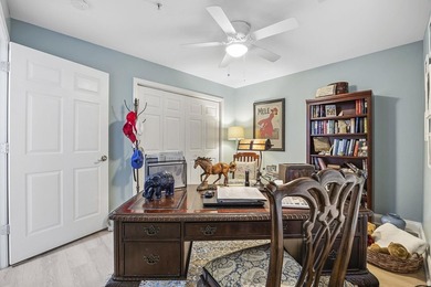 This beautifully updated, ground-floor 3-bedroom, 2-bath condo - photo 18