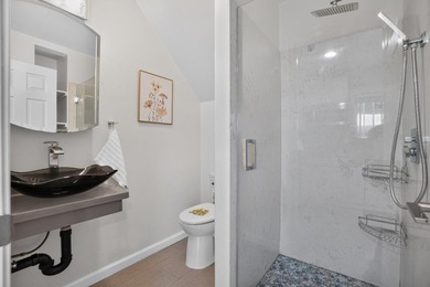 Beautifully townhouse located in the desirable 95121 area - photo 20