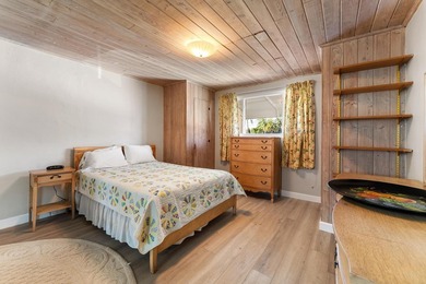 Rare opportunity to own a versatile home featuring two primary - photo 20
