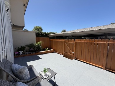 Beautifully townhouse located in the desirable 95121 area - photo 25